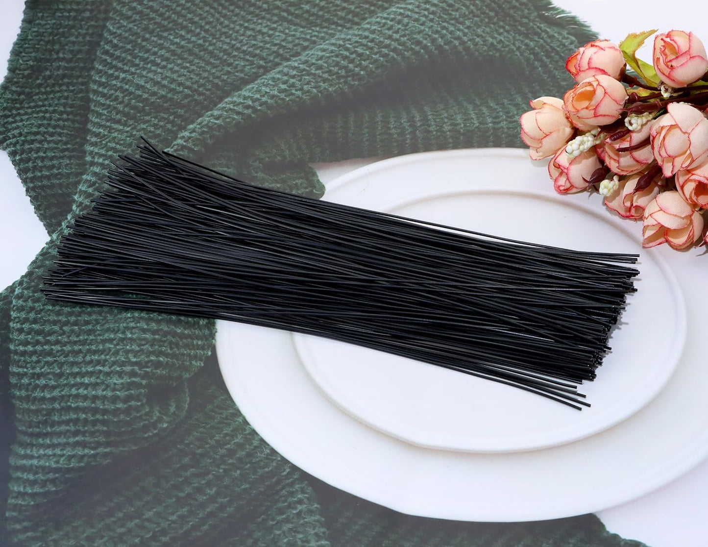 8 Inch Reusable Cable Ties Wire Twist Ties Garden Twine for Plastic Bags Electronics Cords Organizing Gardening Vines Climbing Plants Halloween Christmas Holiday Decors Crafts, 200PCS, Blue