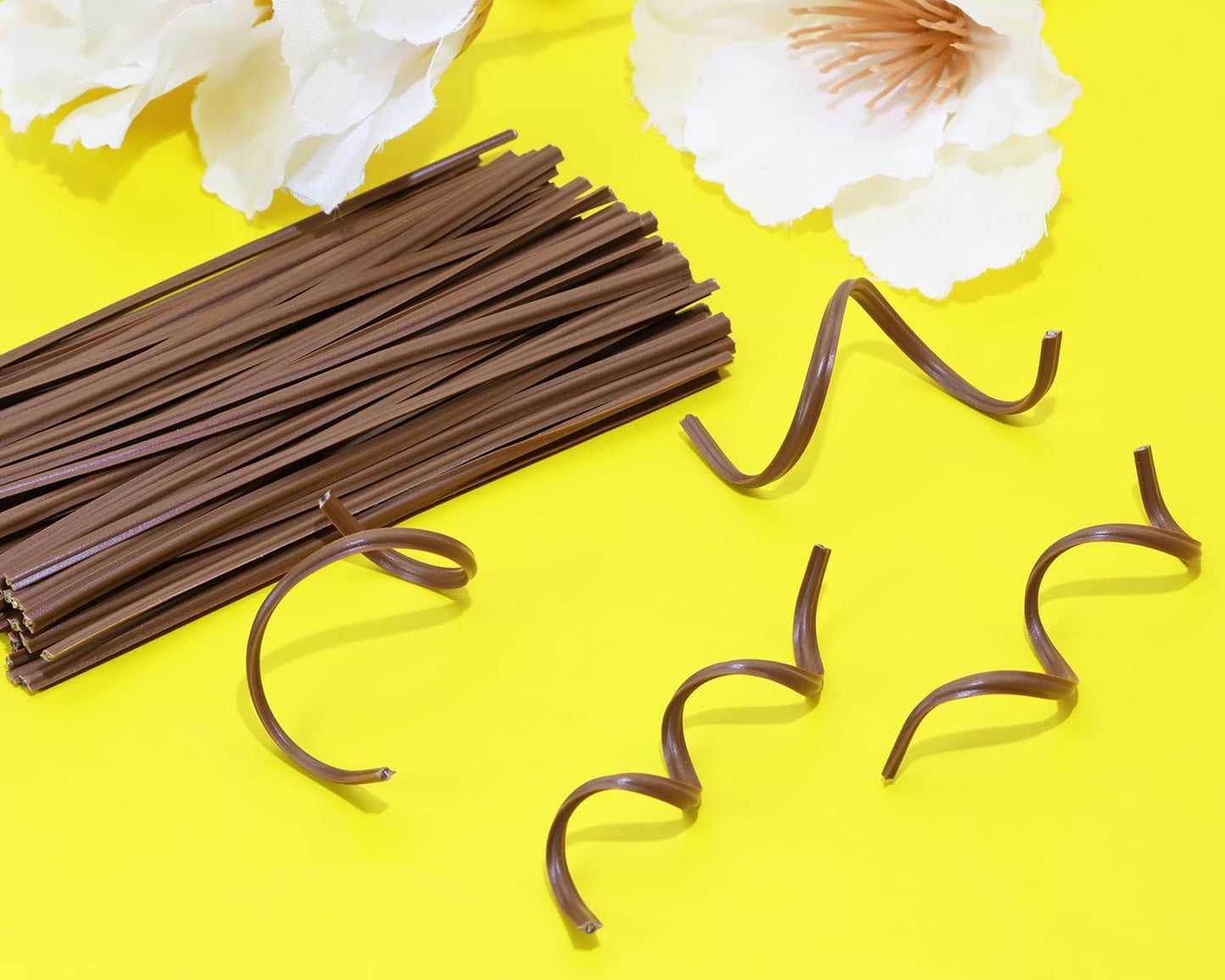 80pcs plastic Twist Ties Plant Ties Reusable Bread Twist Ties cake pop ties Cable Ties Candy Ties for Bags 4 Inch (Purple)