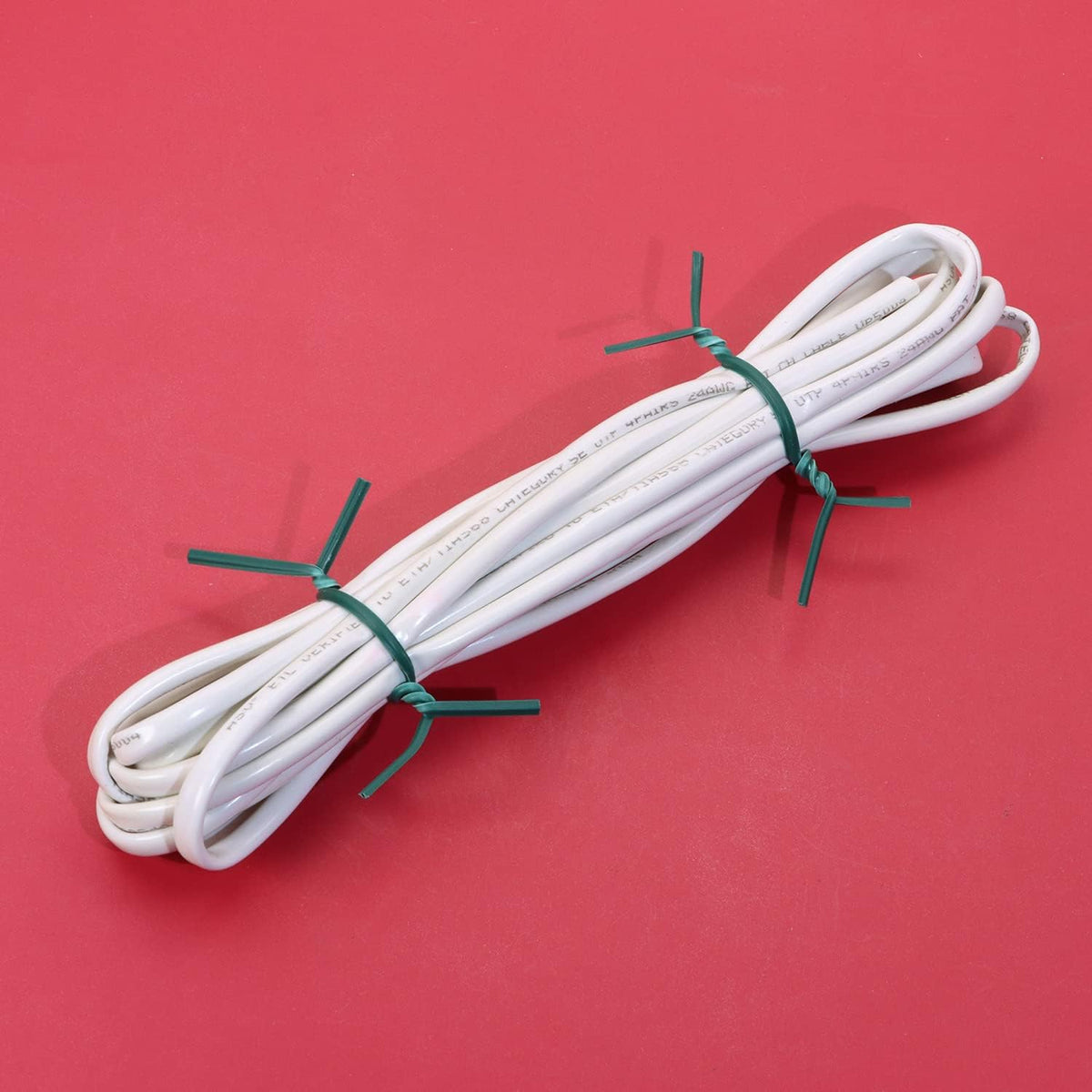 80pcs plastic Twist Ties Plant Ties Reusable Bread Twist Ties cake pop ties Cable Ties Candy Ties for Bags 4 Inch (Purple)