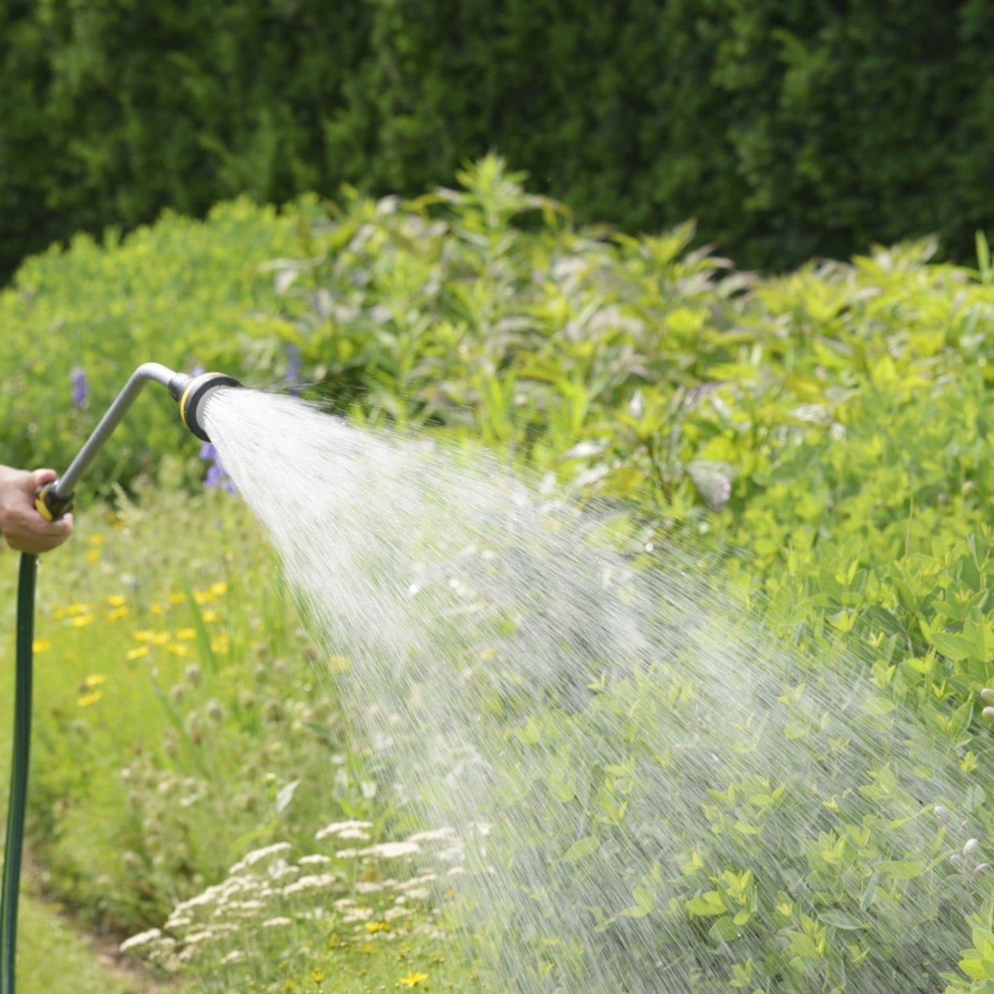 65146AMZ RelaxGrip 33" Shower Head Watering Wand with QuickConnects