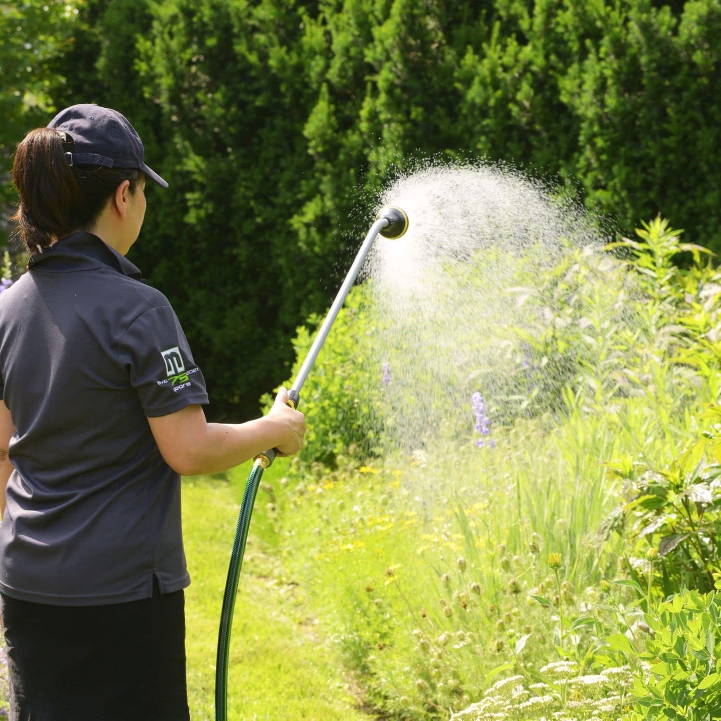 65146AMZ RelaxGrip 33" Shower Head Watering Wand with QuickConnects