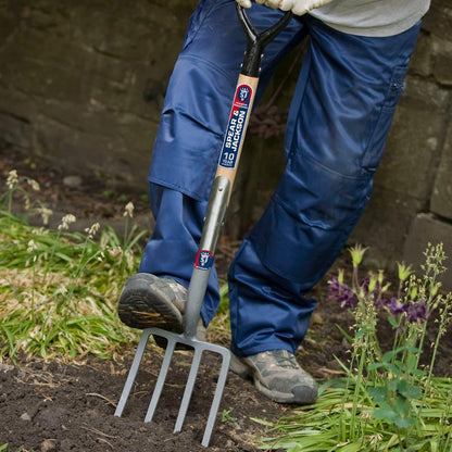 Neverbend Professional Digging Fork – Heavy-Duty Forged Carbon Steel Garden Fork for Tough Soil and Cultivation