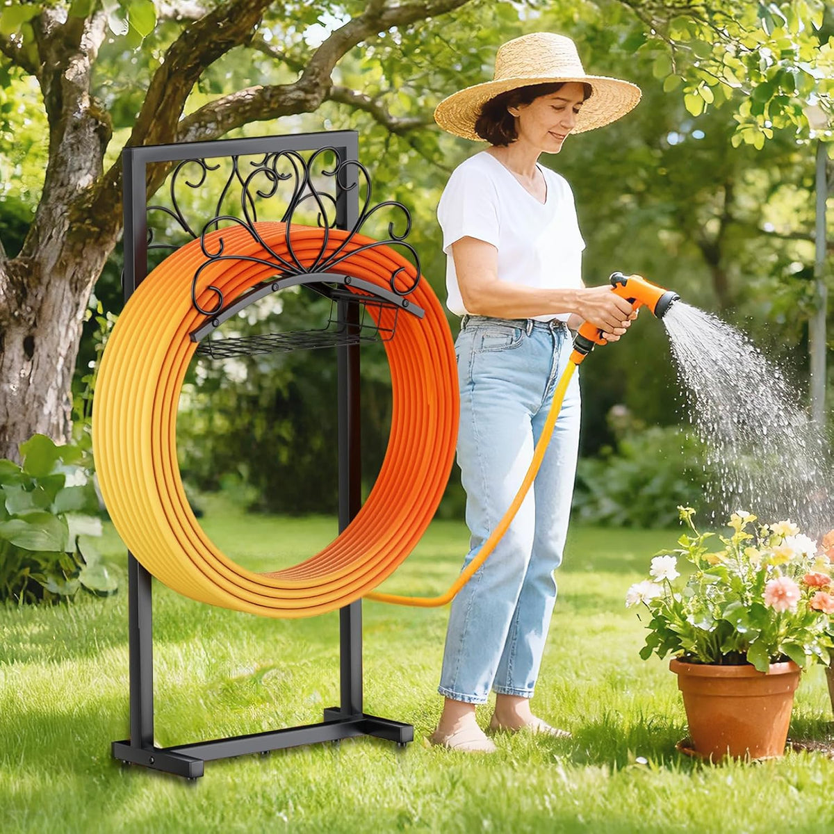 Garden Hose Holder, Heavy-Duty Metal Water Hose Holder with Detachable Storage Basket, Freestanding Hose Stand & Organizer for Outside Yard Lawn, Rust-Resistant Hose Rack for Easy Hose Storage