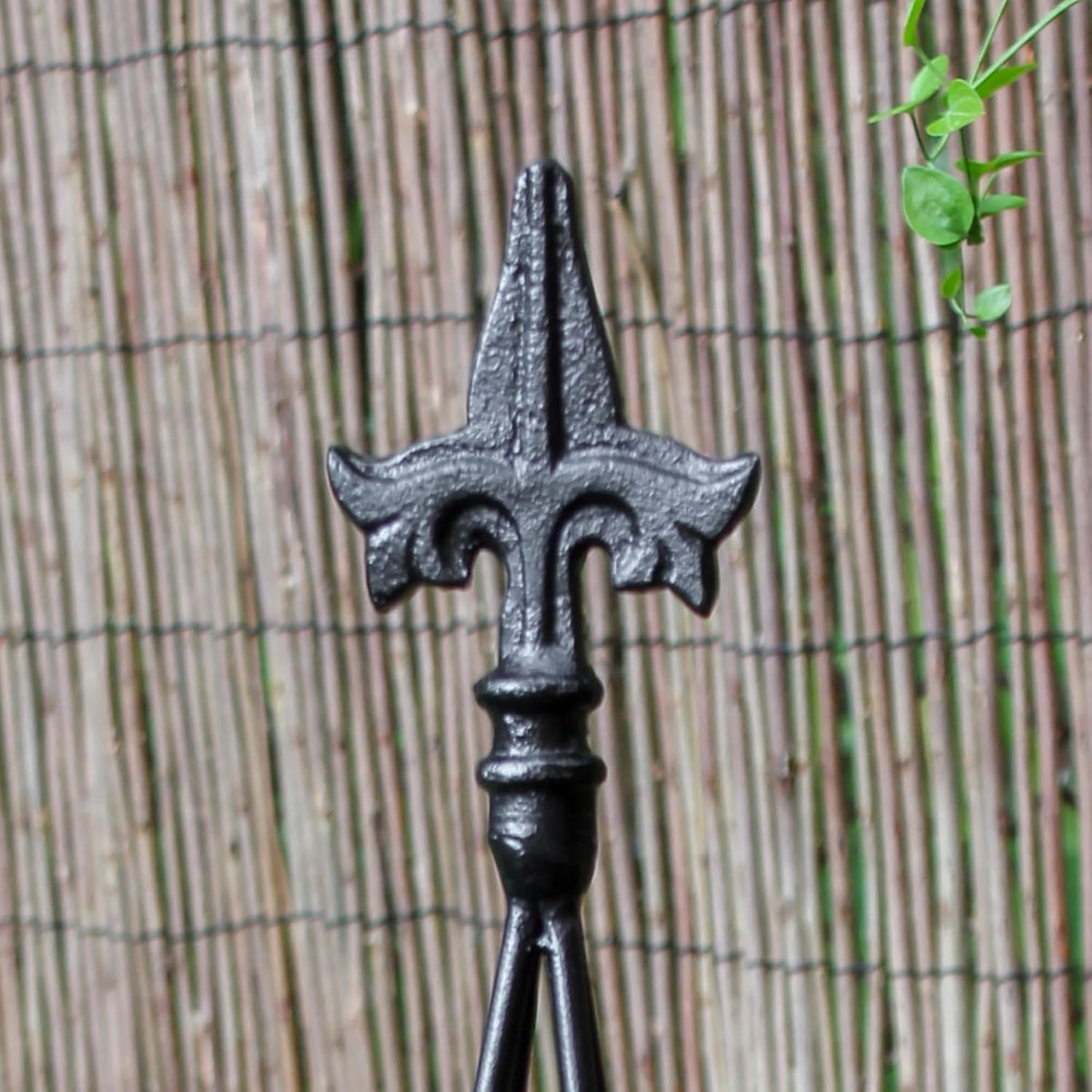 Achla Designs FT-21 Fleur-de-lis, 78-Inch Wrought Iron Garden Stake Trellis, Black