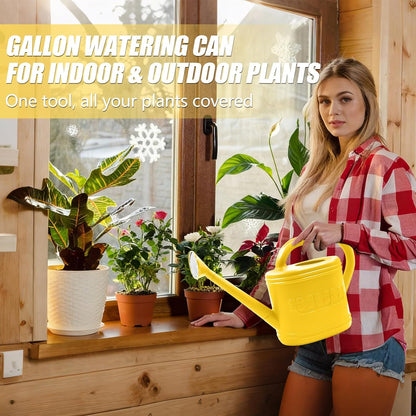 2 Gallon Garden Watering Can, Plastic Outdoor Watering Can for Plants