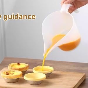Funnel Pitcher, Food Grade Material Measuring Cup with Long Spout Large Capacity Easy Pour Cup for Bakeware Oils Watering Plants