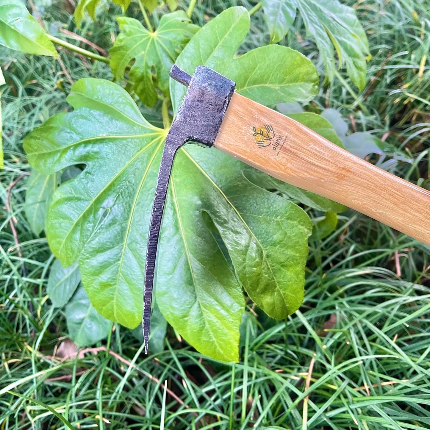 14 Inch Heavy Duty Wide Hoe, Japanese Carbon Steel with Oak Wooden Handle, Without Welding, Garden Tool for Digging, Weeding, and Planting