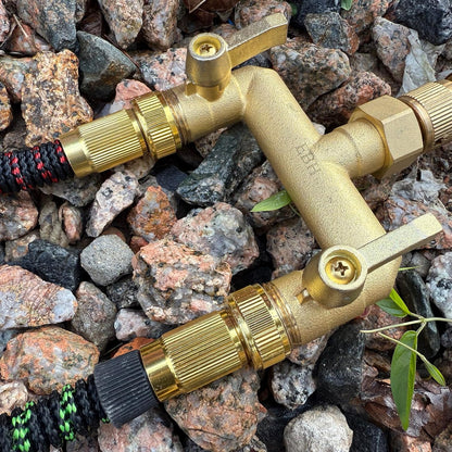 Garden Hose Splitter, Full Flow Outdoor Faucet Splitter, 2-Way High Flow Brass Heavy Duty Hose Splitter with Long Metal Handle。