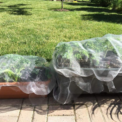 Garden Netting, Plant Cover Row Cover for Protect Plants Fruits Flowers Vegetables, 10 x 15 ft