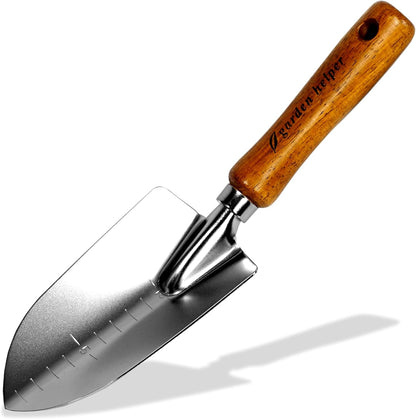 Japanese Hand Rake Garden Tool - Japanese Steel with Wood Handle - Small Rake for Leaves, Handheld Garden Cleaning Tool - Made in Japan