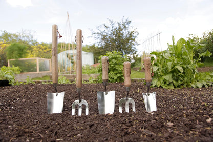 5030TR Traditional Stainless 5 ½" Hand Trowel