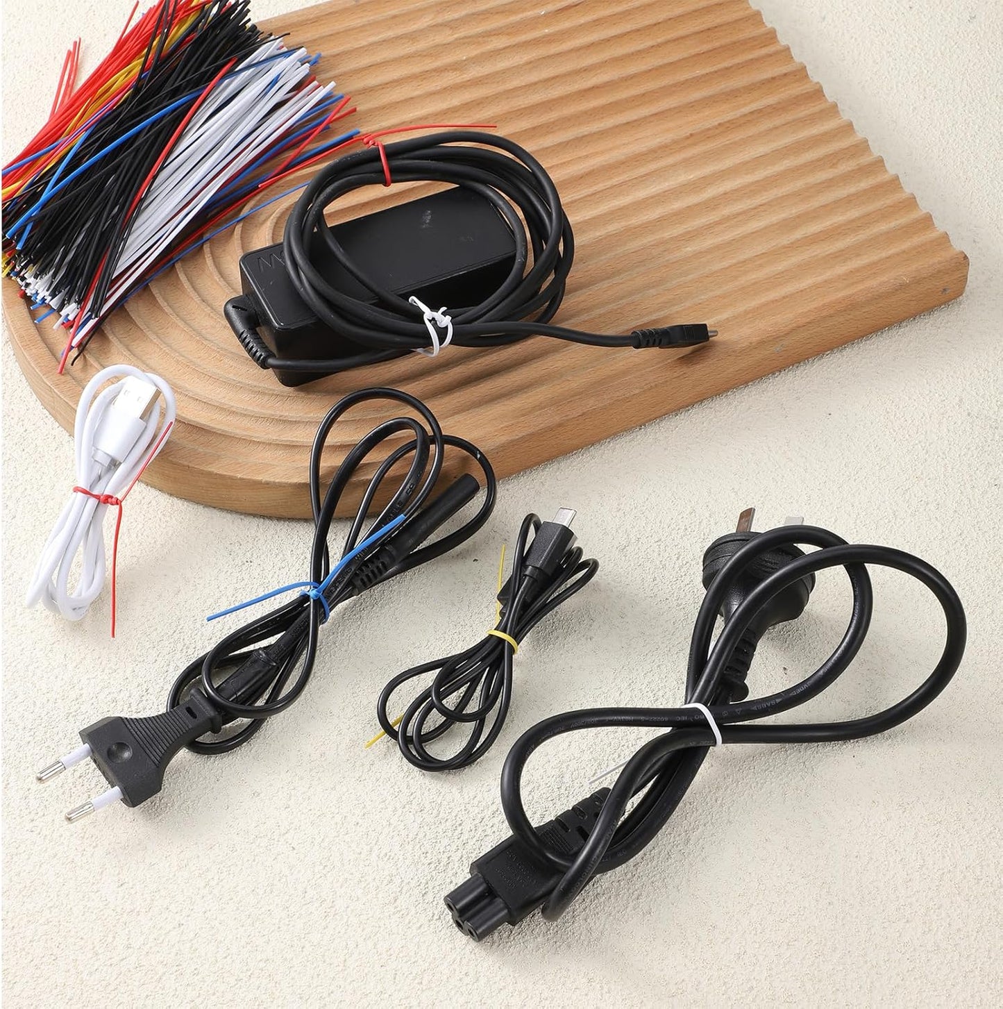 250 Pcs Twisty Ties 6 inch Reusable Plastic Metal Wire Twists Tie Garden Twist Ties for Plastic Coffee Bags, Gift Wrapping, Crafts, Plants (White Blue Black Yellow Red)