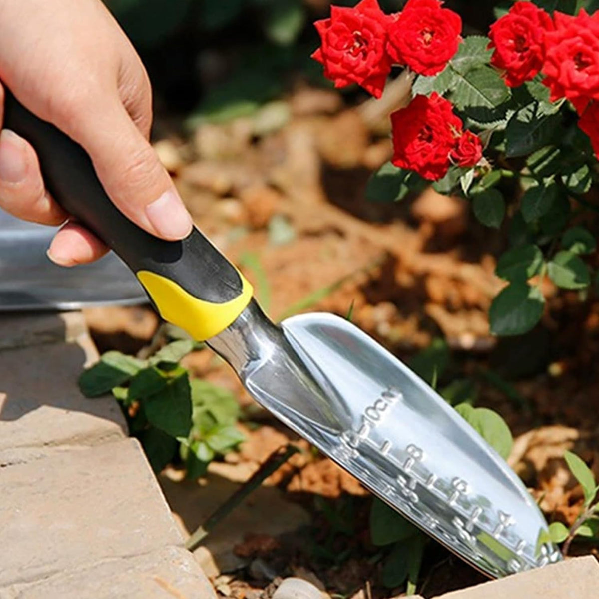 Garden Shovel Trowel Garden Tool with Measurement Mark Aluminum Hand Shovel