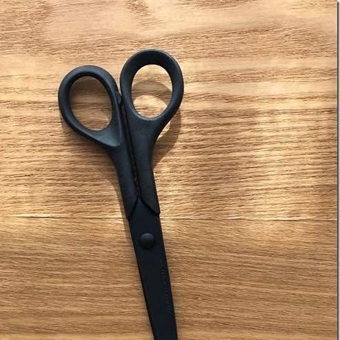 Black Scissors All Purpose Sharp Japanese Stainless Steel Blade, Non-Sticking Fluorine Coating Blade for Adhesive Tape, Made in JAPAN