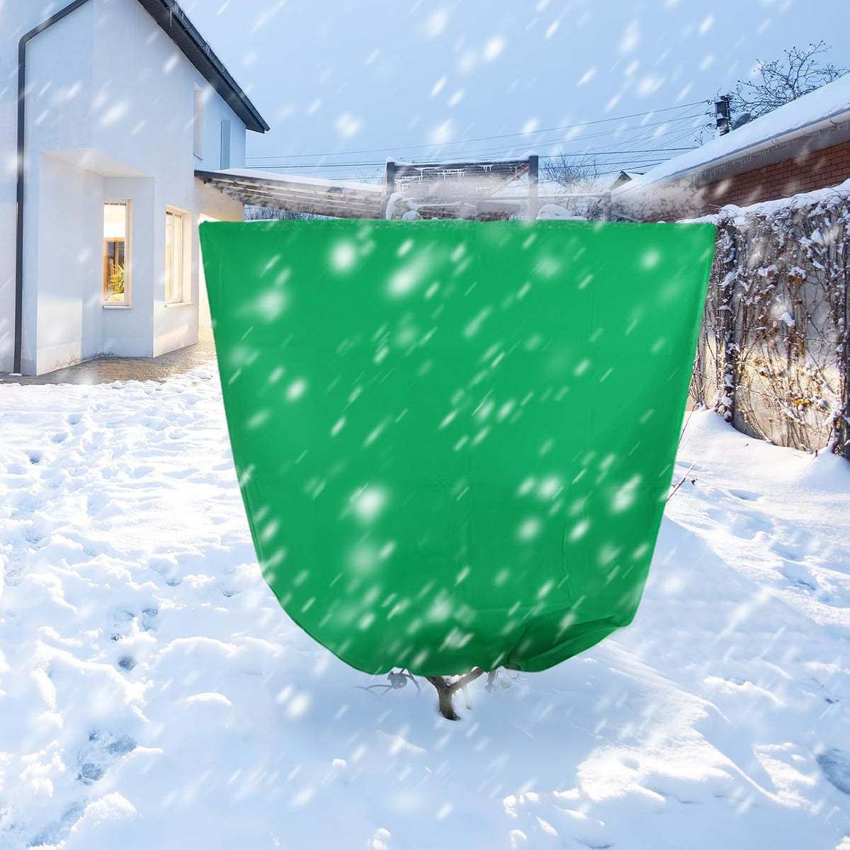 4 Pcs 39 x 39 in Winter Plant Covers Freeze Protection with Drawstring