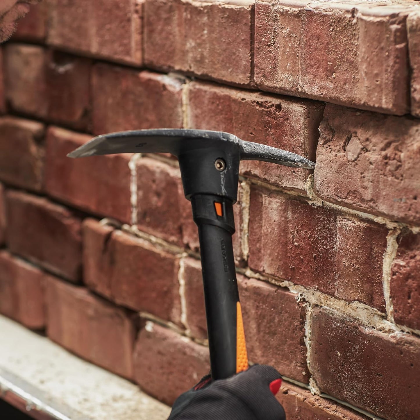 Pro IsoCore 14" 2-in-1 Pickaxe & Hoe, Shock Reduction, 1.5 lb