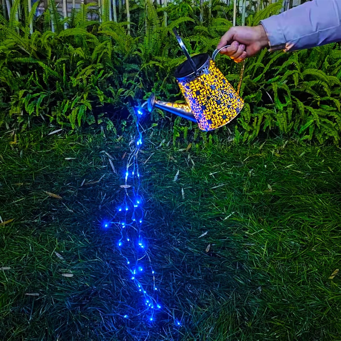Watering Can with Lights, Large Hanging Solar Lights Outdoor Waterproof, Decorative Retro Metal Solar Garden Decor for Outside Patio Yard Porch Lawn, Gifts for Women Mom Grandma Birthday