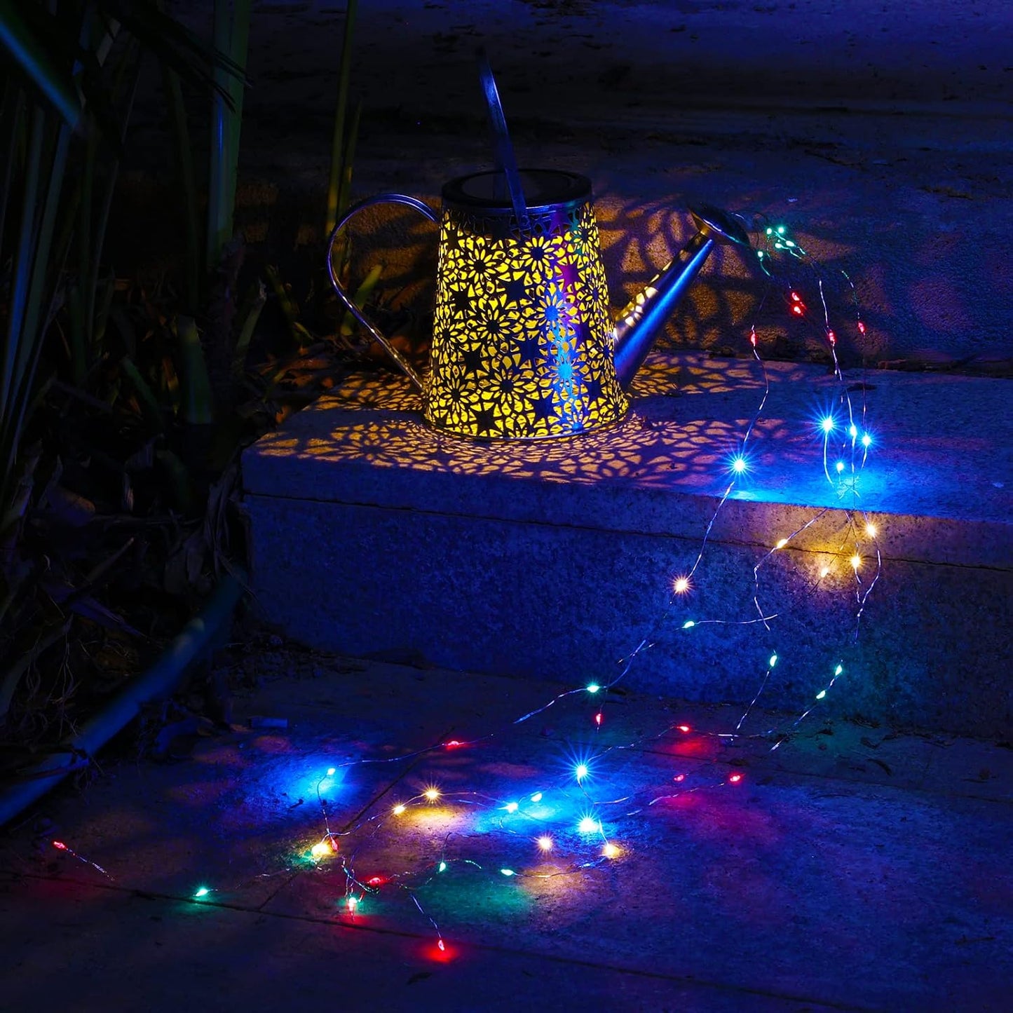 Watering Can with Lights, Large Hanging Solar Lights Outdoor Waterproof, Decorative Retro Metal Solar Garden Decor for Outside Patio Yard Porch Lawn, Gifts for Women Mom Grandma Birthday
