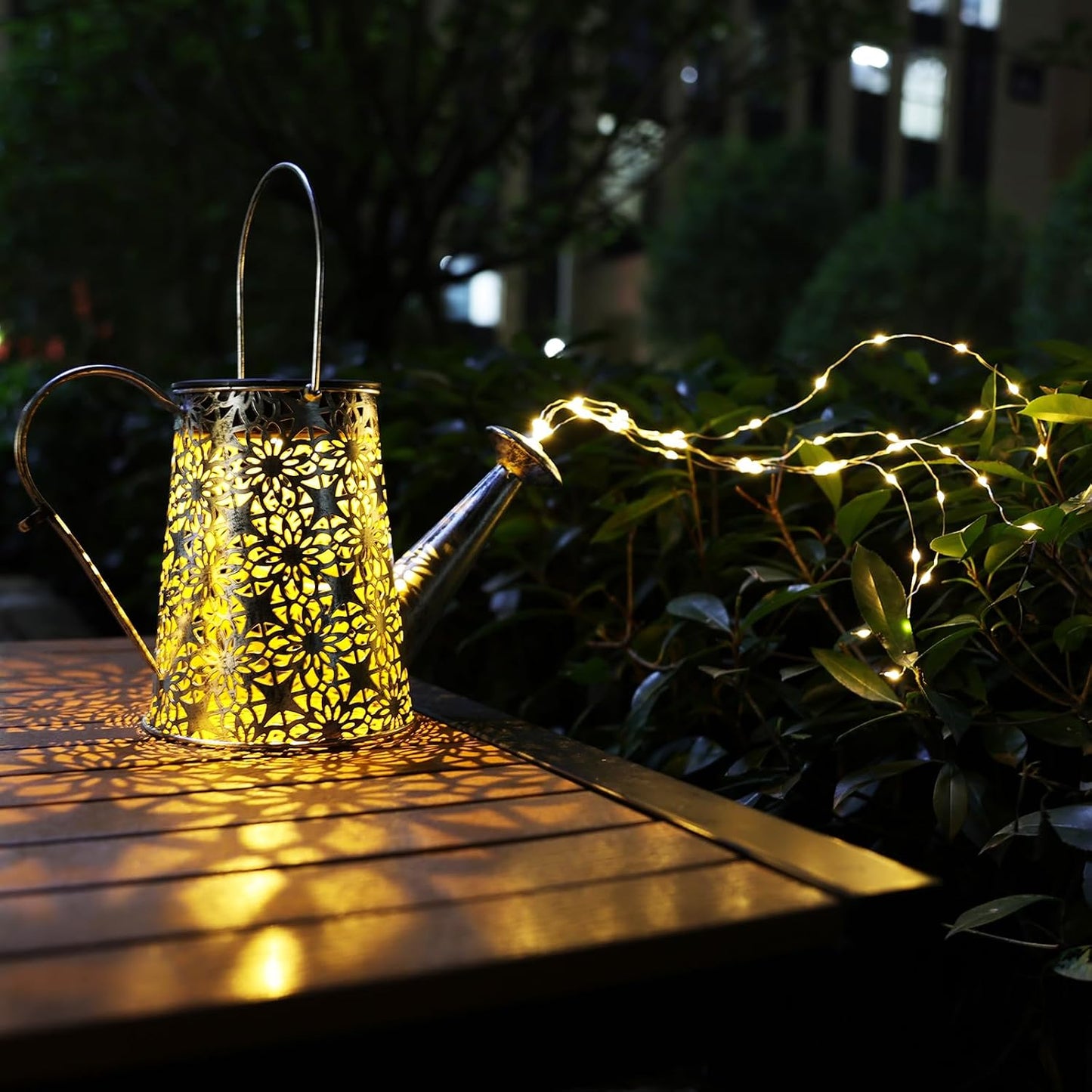 Watering Can with Lights, Large Hanging Solar Lights Outdoor Waterproof, Decorative Retro Metal Solar Garden Decor for Outside Patio Yard Porch Lawn, Gifts for Women Mom Grandma Birthday