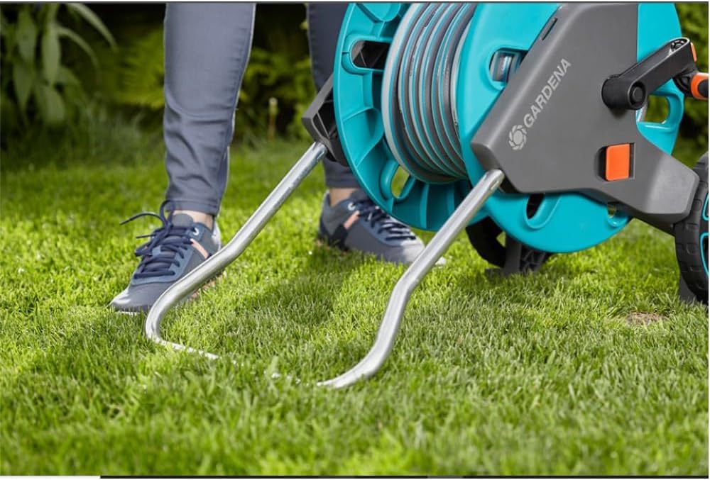 18511 CleverRoll M Frost-Proof Hose Cart, for Convenient Hose Storage and Watering, Made in Germany