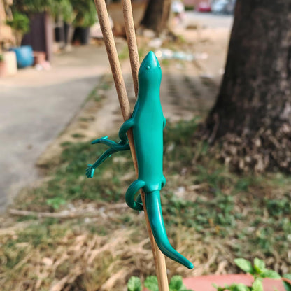 Cute Plant Cable Ties 18 Pcs, Reusable Garden Flexible Wire Tie, Cartoon Animal Shapes Garden Supports Soft Twist Plant Ties, Soft Rubber Wrapped Wire Tie Branches Wire Tie (Standard, Lizard Shape)