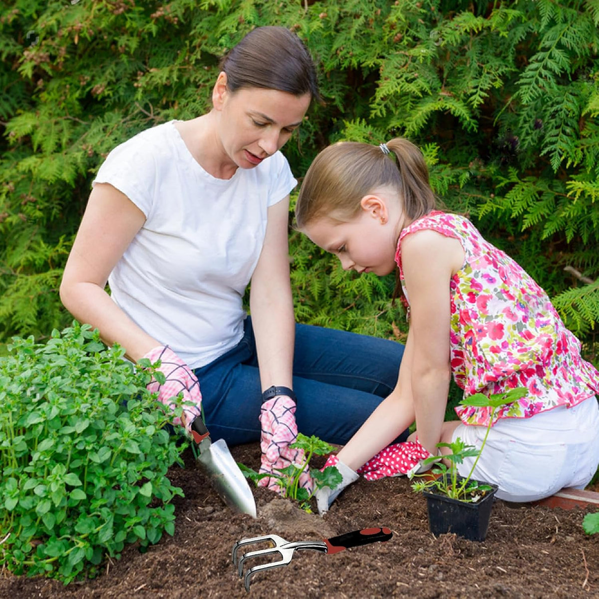 Garden Tool Set, 3 Piece Gardening Tools Includes Garden Trowel, Transplant Trowel and Hand Rake with Non-Slip Ergonomic Handle, Heavy Duty Gardening Kit for Gardening Planting, Gardening Gifts, Green