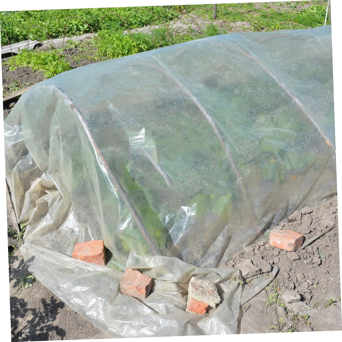 Insulation Plant Frost Cover Nonwoven Winter Plant Blanket Cold Weather Floating Row Cover for Outdoor Gardens