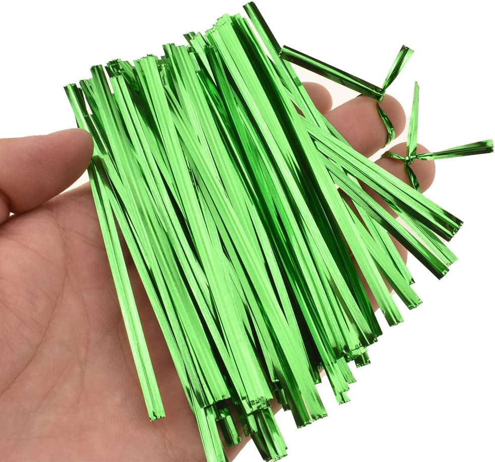 300Pcs 4inches Holographic Pink Metal Twist Ties Bread Candy Coffee Bag Ties Plant Garden Twist Ties for Cellophane Treat Bags Gift Wraping Bags Plastic Bags Party Cake Present Art Crafts
