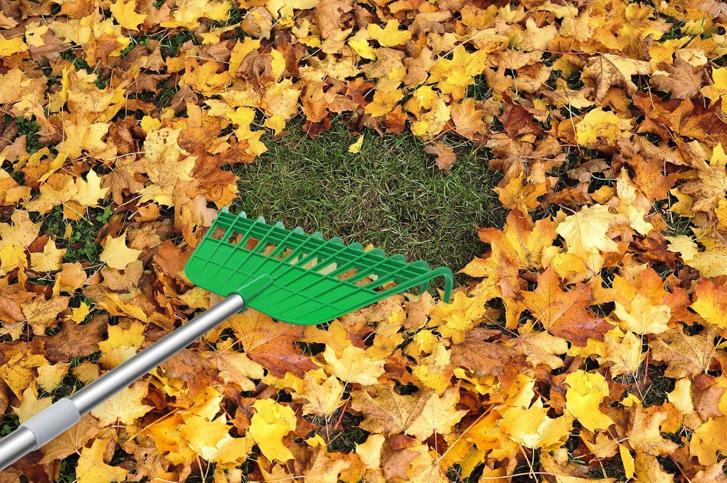 12 Tines Gardening Leaf Rake, Lightweight Steel Handle, Detachable, Ideal Camp Rake, Comes with Dustpan-Type Garden Bag