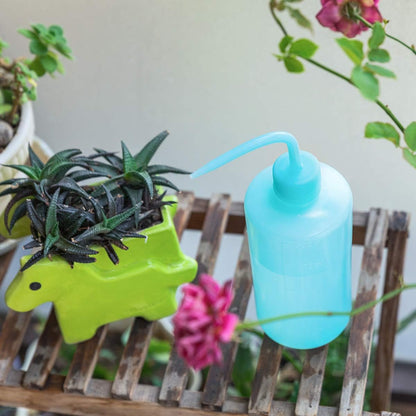 Oubest Squeeze Washing Bottle Succulent Watering Bottle 250ml + 500ml Water Squirt Irrigation Squeeze Sprinkling Can Plastic Wash Plant 2pc