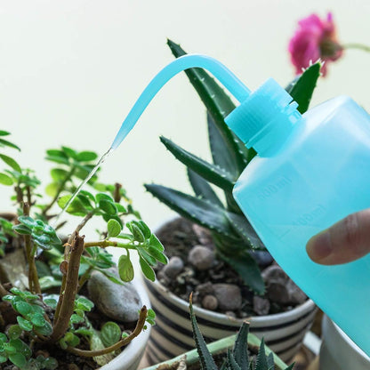 Oubest Squeeze Washing Bottle Succulent Watering Bottle 250ml + 500ml Water Squirt Irrigation Squeeze Sprinkling Can Plastic Wash Plant 2pc