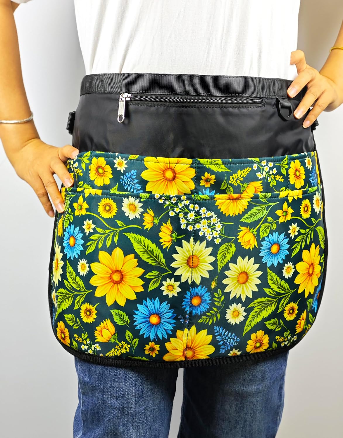 Garden Apron for Women with 7 Pocket,Half Florist Apron Harvesting Apron