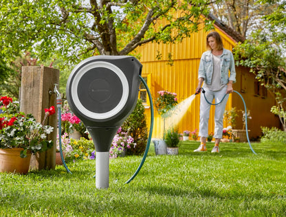 Garden Hose Box Rollup M (White) 20 m: Swivel Hose Box, Integral Hose Guide, Including 20 m Hose, mounting Rod and mounting kit (18616-20)