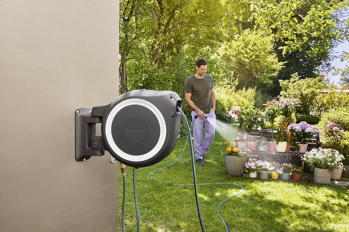 Garden Hose Box Rollup M (White) 20 m: Swivel Hose Box, Integral Hose Guide, Including 20 m Hose, mounting Rod and mounting kit (18616-20)
