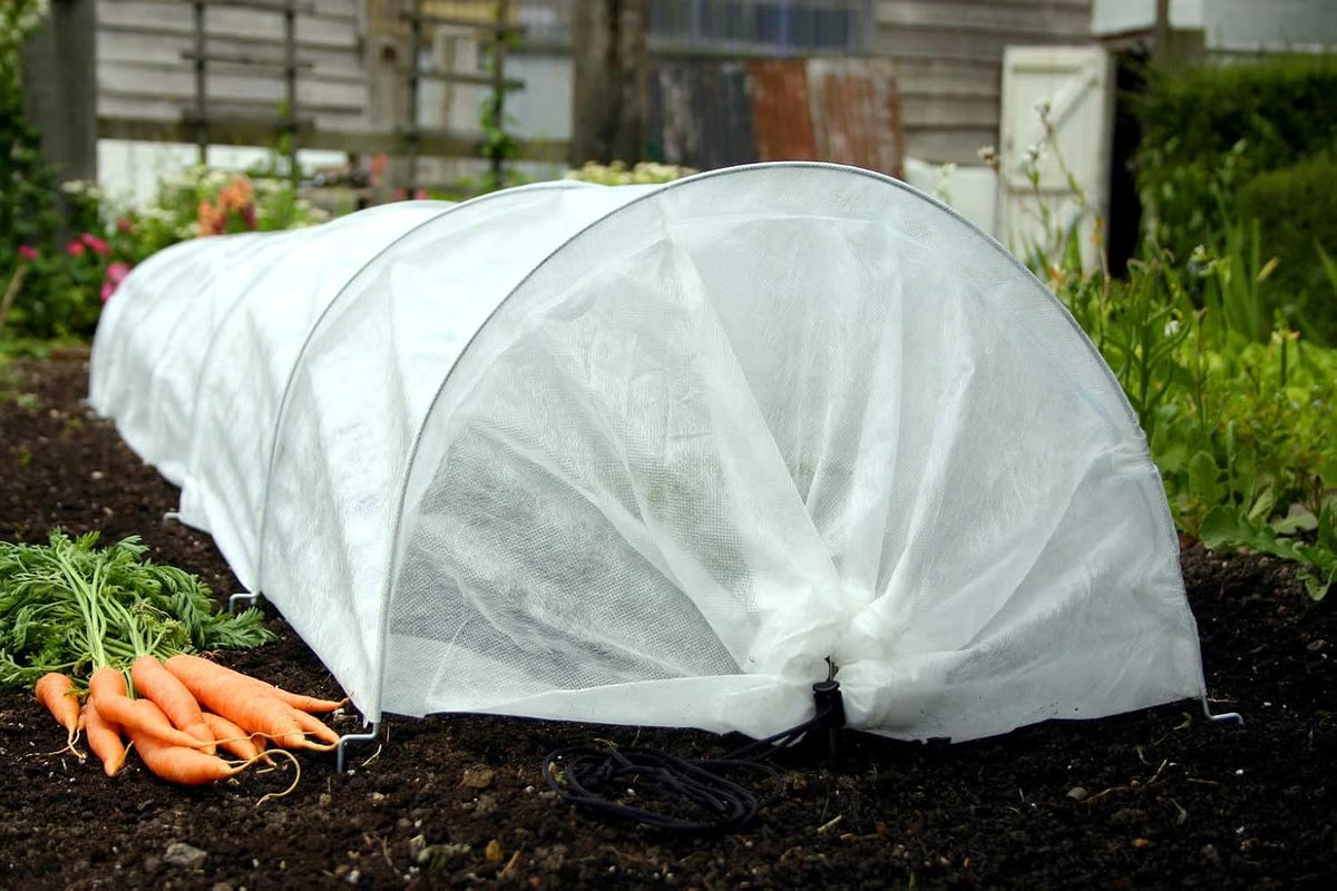 50-5060 Haxnicks Easy Fleece Tunnel Garden Cloche, Cover and Protect Plants from Harsh Weather, Animals, and Pests, Fleece Dome for Your Garden