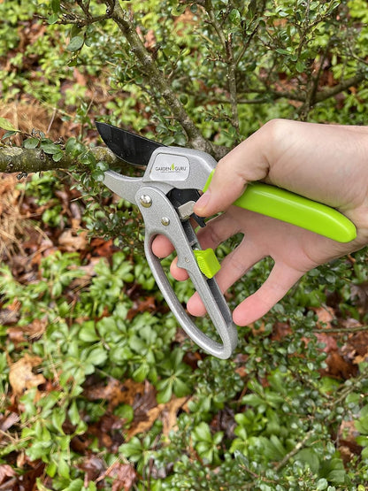 2 in 1 Ratchet Pruning Shears Clippers – 4X Cutting Power – Ratcheting Garden Anvil Pruners Scissors - Ergonomic Grip - Makes Tough Cuts Easy - Great for Seniors & Arthritic Hands