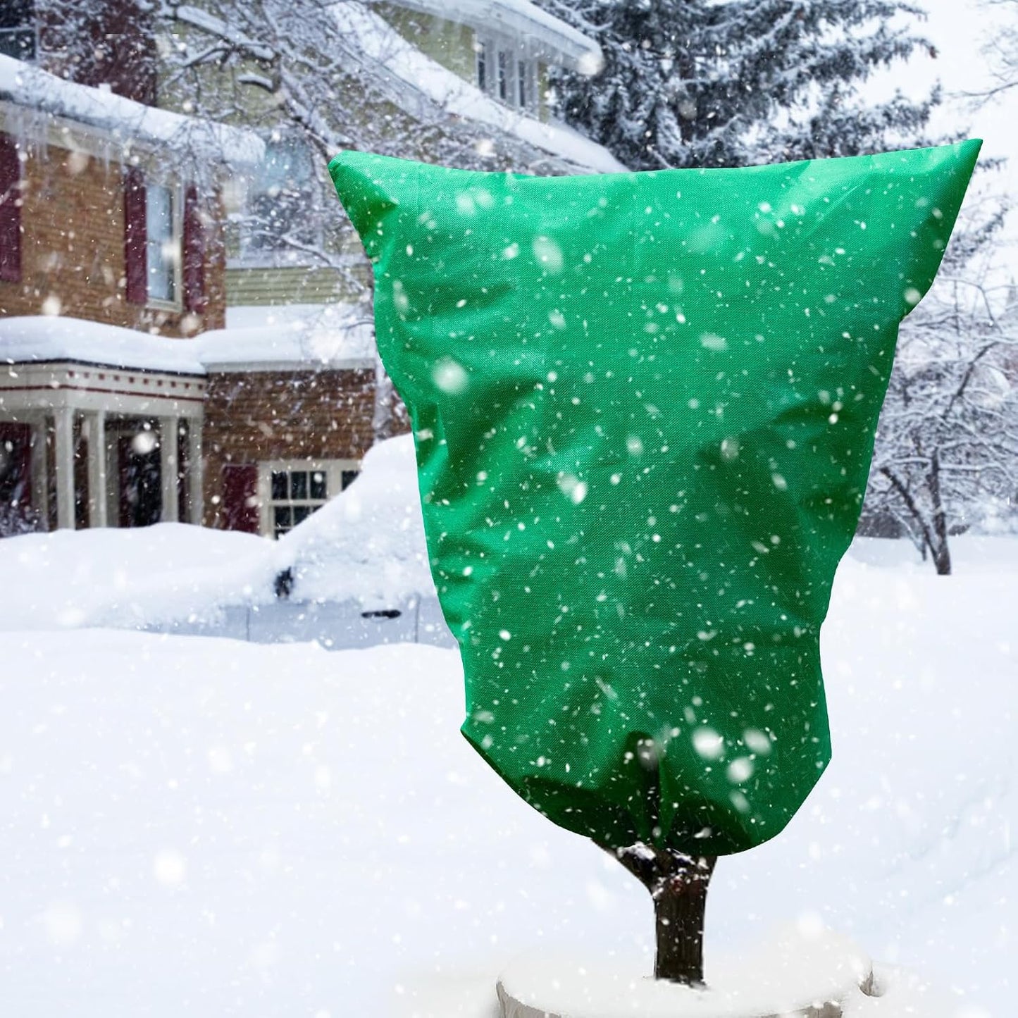 2 Packs Plant Covers for Winter Freeze Protection, 31.5" W X 47.3" H Frost Protection Covers for Outdoor Plants, 2.2 oz/yd² Tree Covers with Double Zipper Heads & Drawstring Design for Winter