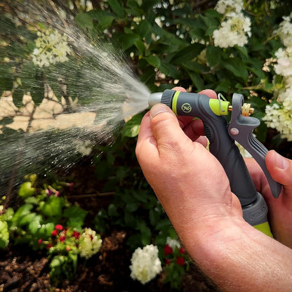 6-Pattern Adjustable Garden Hose Nozzle Sprayer with Easy to Use on/off toggle & Durable Design