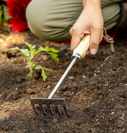 15" Stainless Steel Soil Scoop | Durable Long Lasting Garden Tool | Leather Wrist Strap 5" Handle, Oak