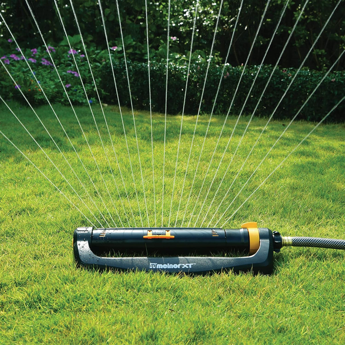 XT Oscillating Sprinkler, 4500 Sq Ft: Flow, Width & Range Adjust