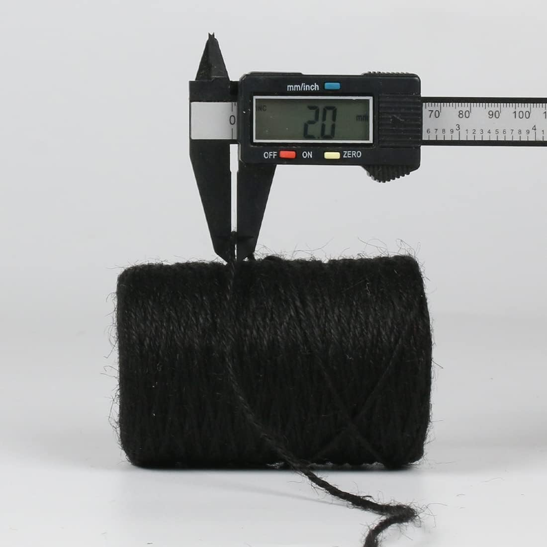 5mm Jute Rope 105 Feet Twisted Heavy Duty and Thick Twine Rope for Cat Scratcher Scratching Post Tree Craft Projects Gardening Home Decoration Packing Bundling (105FT * 5mm)