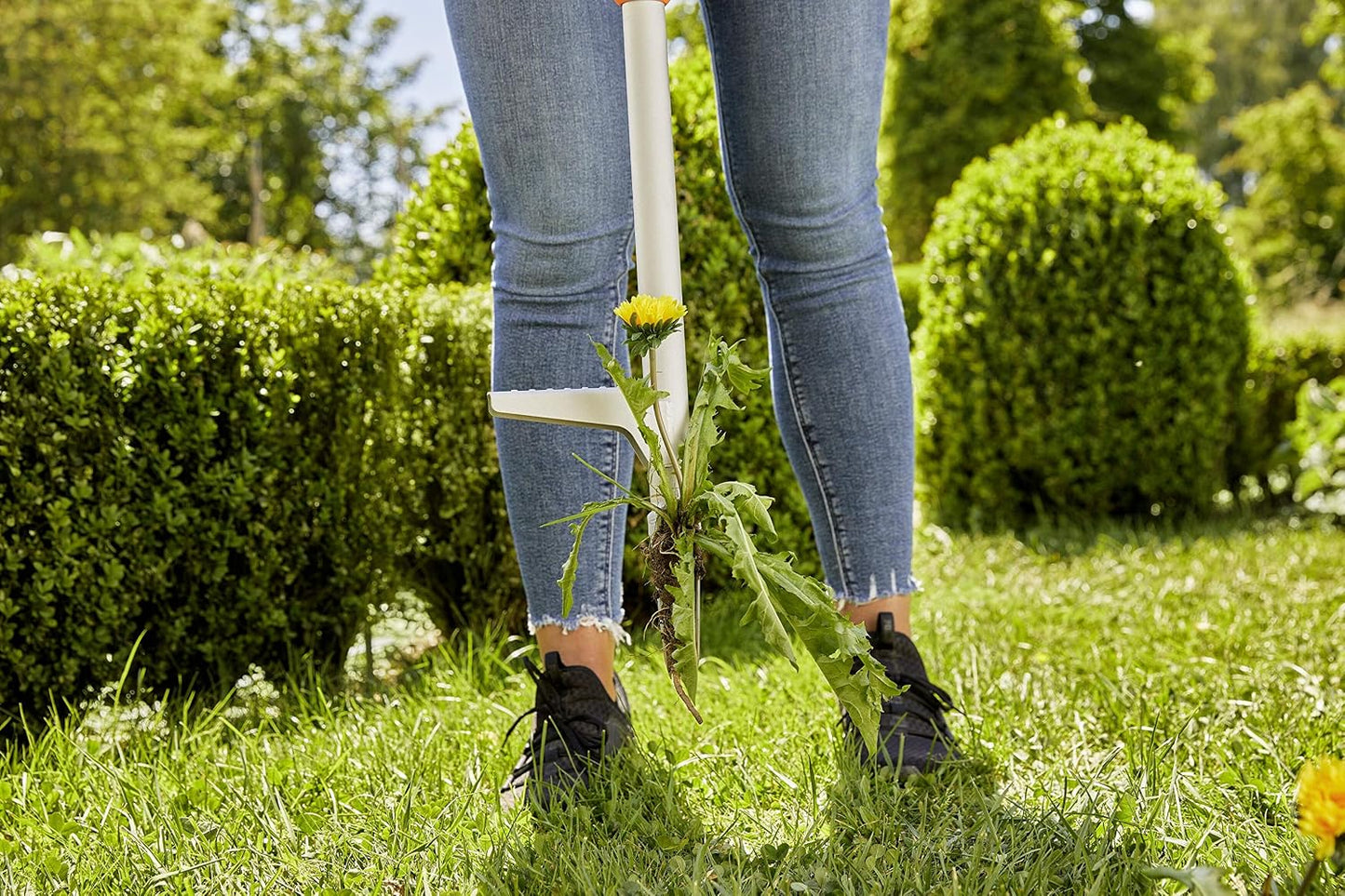 Stand-Up Weed Puller with Built-in Ejector, Long Handle - 03518