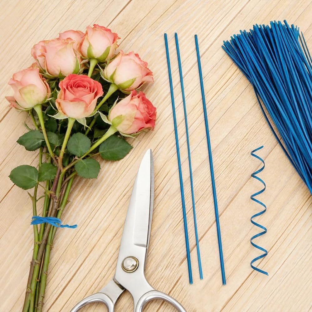 200 PCS Twist Ties for Plants, 7.8 Inch Garden Twist Ties Reusable Green Cable Tie with Rugged Metal Innercores for Bread Cake Pop Candy Bags Cable Organization Christmas Tree Gardening Decor