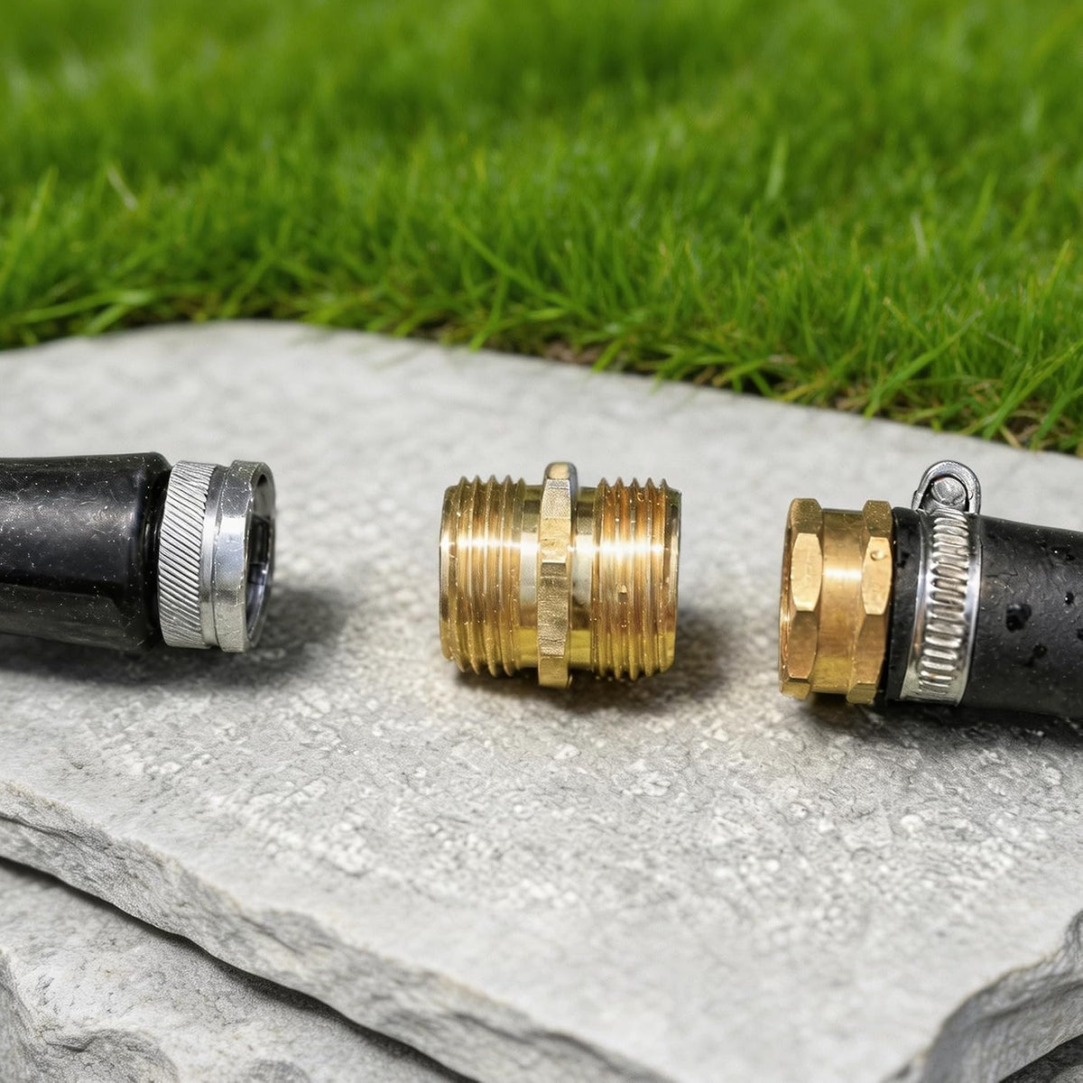 Garden Hose Adapter, 3/4 Inch Solid Brass Hose Connectors, 2 Pack Hose Connector with 2 Extra Washers (Female to Female)