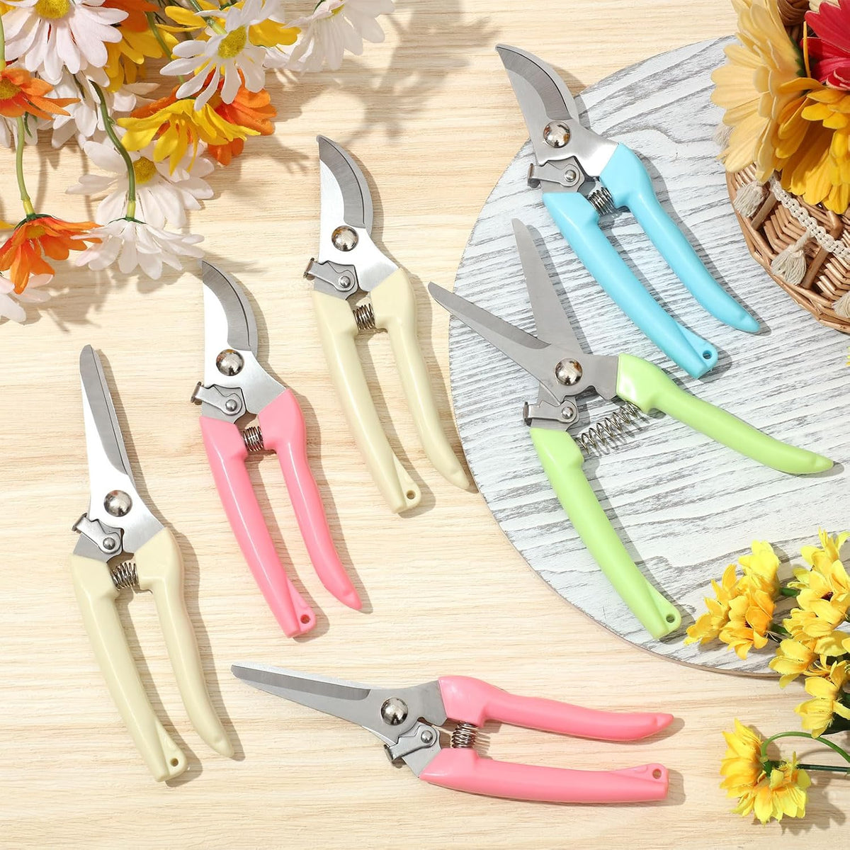 24 Pcs Garden Flower Shears Pruning Scissors Valentine Heavy Duty Plant Scissor Garden Clippers Hand Bypass Pruner for Gardening Plants Hedge Tree Cutting Miniature Bonsai Modeling(Beige)