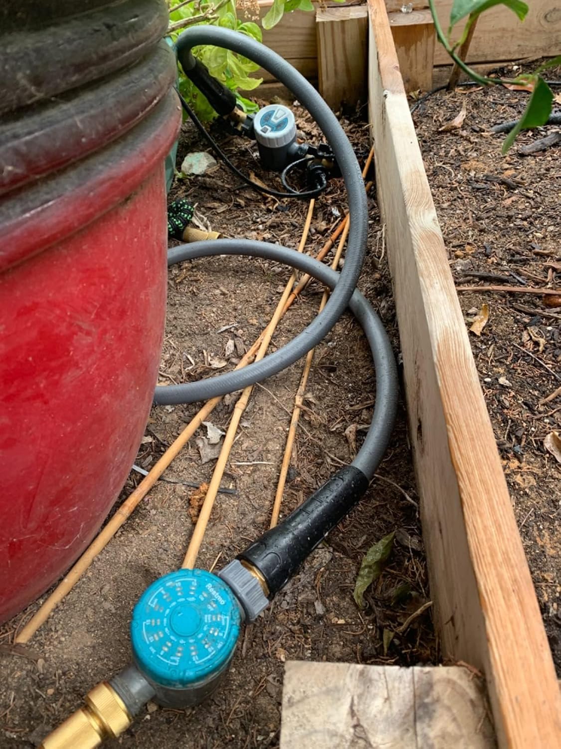 Heavy Duty Hybrid Garden Lead in Water Hose 5/8-Inch by 5-Feet 150 PSI, Kink Resistant, All-Weather Flexible with Swivel Grip Handle and 3/4" GHT Solid Brass Fittings, Gray