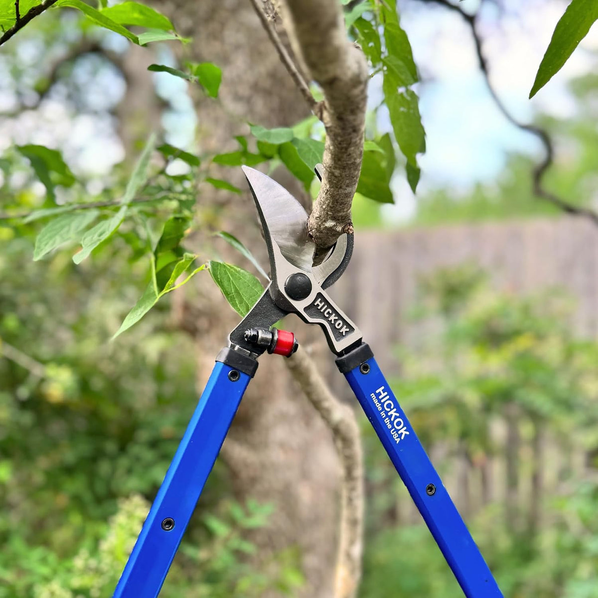 Heavy Duty Loppers for Tree Trimming – 30" Branch Cutter & Pruning Shears with Long Handle | Lightweight Aluminum Tree Trimmer | Professional-Grade Pruner Made in USA