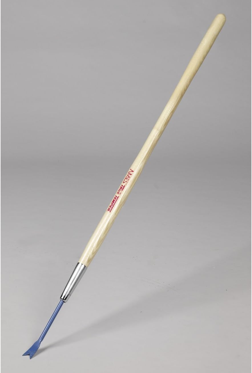 Ames Deluxe Dandelion Weeder with 36" Hardwood Handle