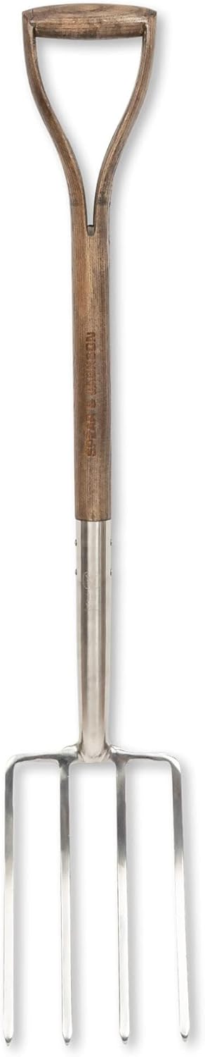 Traditional Stainless Steel Border Fork, Durable Heavy Duty Garden Tool, Ideal for Aerating Weeding and Digging, Comfortable Wooden Handle