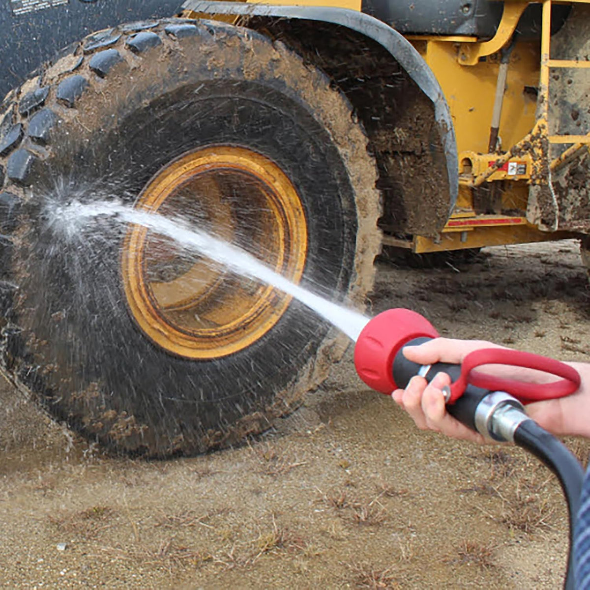Pro Twist Hose Nozzle, Fireman Hose Nozzle for Cleaning and Watering, Heavy Duty Garden Hose Nozzle with Adjustable Spray Pattern, Red